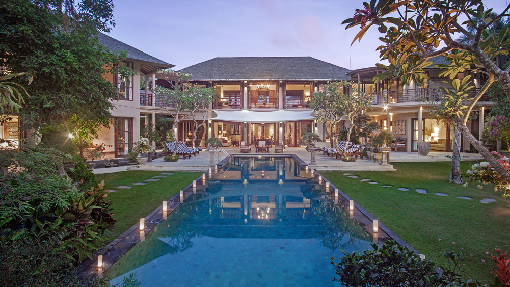 1. Villa Avalon Main House - View across pool to villa